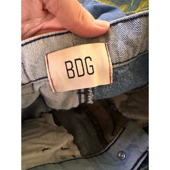 Urban Outfitters BDG High-Rise Baggy Patched Jeans Size 26 - Picture 7 of 8